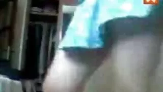 அவள் கால்களுக்கு இடையில் சிவப்பு நட்சத்திரம், நடனம் கரடி ஆபாச ஏனென்றால் அவள் புணர வேண்டும் என்று கனவு கண்டாள்