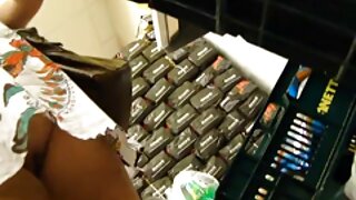 நாற்காலியில்