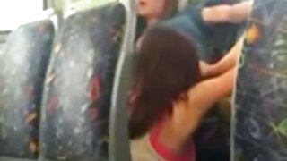 படுக்கையில் வீசப்பட்டது