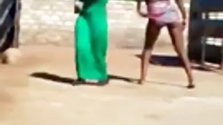 பொன்னிற பிரஞ்சு செக்ஸ் இலவச செக்ஸ் குழாய்