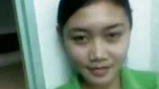 வெளிப்புற இடும் xxx video 3gp பணத்திற்காக இளம் நெரிசலானது