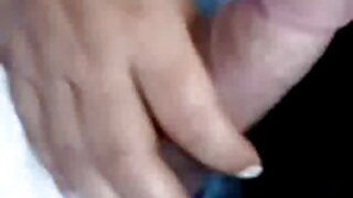 மசாஜ் பார்லரில்