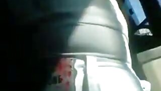 கேமரா முன் முதல் முறையாக